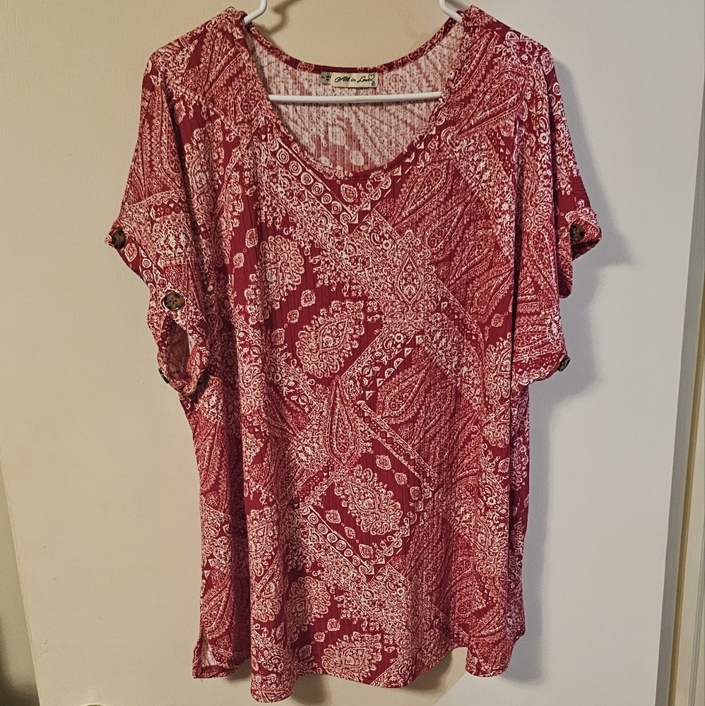 3x red short sleeve shirt
